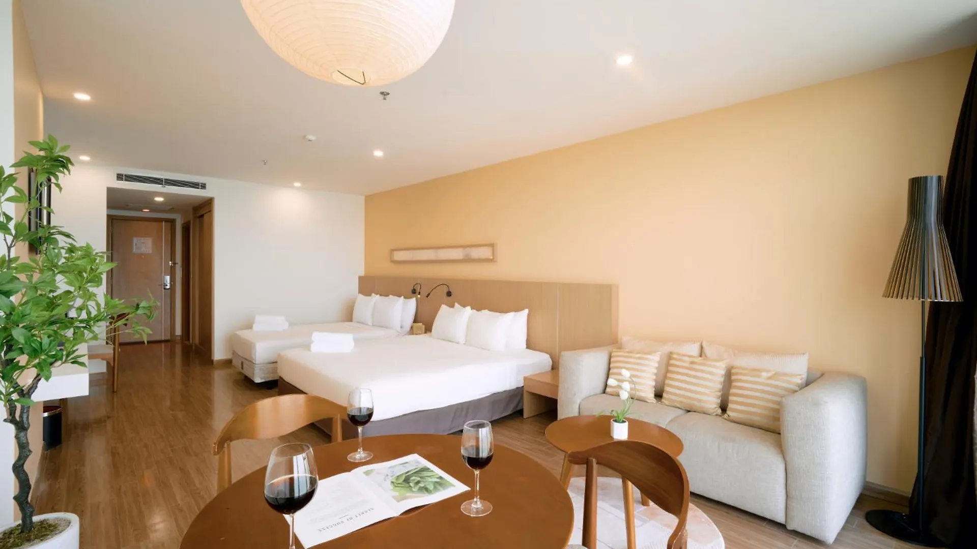Appart hôtel S Lux Apartment Starcity With Sea View Nha Trang